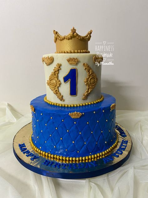 Prince Theme Birthday Cake, King 1st Birthday Theme, Prince 1st Birthday Theme, Prince Cake Ideas, Prince Theme Birthday Decoration, Prince Theme Cake, Royal Prince Birthday Theme, Prince First Birthday, Mickey Rey