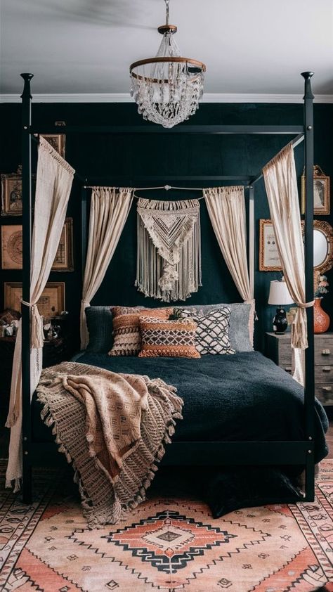 Moody Bedroom With Carpet, Black Boho Style, Dark Boho Bedroom, Boho Bedroom Decor Ideas, Western Bedroom Decor, Dark Boho, Moody Decor, Western Bedroom, Moody Bedroom