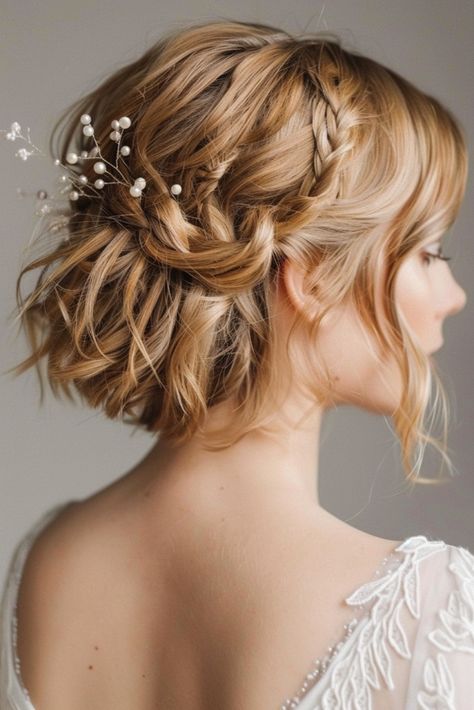 48+ Chic Wedding Hairstyles for Short Hair That Wow Chin Length Hair Updo Wedding, Whimsical Wedding Hair Short, Wedding Style For Short Hair, Wedding Vail Short Hair, Bob Special Occasion Short Hair, Cute Updos For Short Hair Wedding, Boho Wedding Hairstyles For Short Hair, Short Straight Bridal Hair, Bob With Bangs Wedding Hairstyles