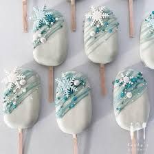 Found this on Google Cake Sicles, Popsicles Cake, Disney Frozen Birthday Party, Cake Pop Decorating, Winter Wonderland Birthday, Disney Frozen Birthday, Frozen Birthday Cake, Christmas Cake Pops, Frozen Themed Birthday Party