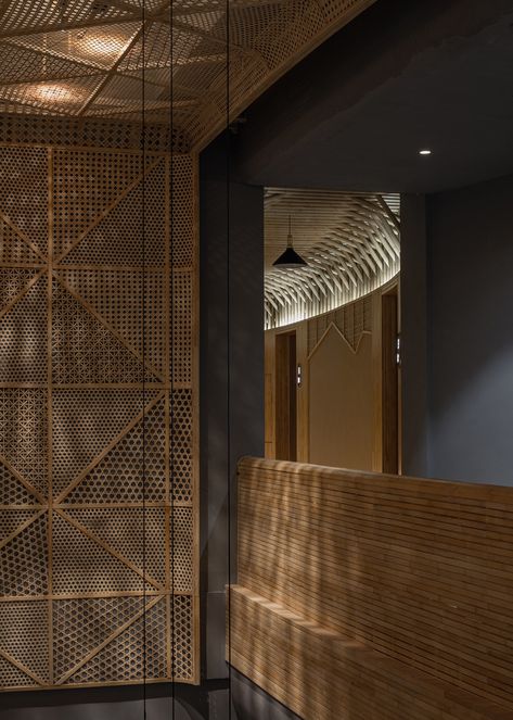 Gallery of Bamboo Lodge / QAD - 28 Half Walls, Chief Architect, Bamboo Wall, Rustic Materials, Chinese Architecture, Fine Dining Restaurant, Hospitality Design, Commercial Interiors, Interior Design Studio