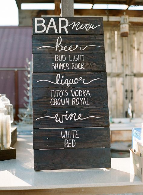 DIY Bar Sign Diy Wedding Bar Self Serve, Diy Bar Sign, Diy Wedding Decor Ideas, Bar Signs Diy, Diy Wedding Bar, Urban Rooftop, Do It Yourself Wedding, Wedding Diys, Mobile Bars