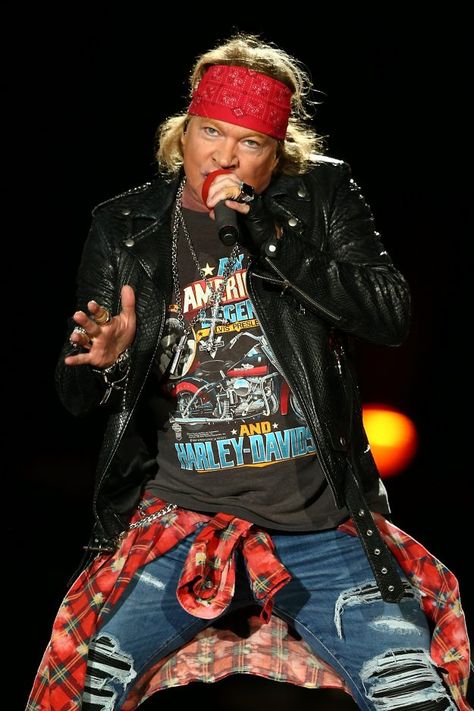 Rock And Roll Outfits Men, Axl Rose Costume, Axl Rose Now, Rock And Roll Costume, Rocker Costume, Rock Costume, Axle Rose, Rock Star Costume, Rose Costume