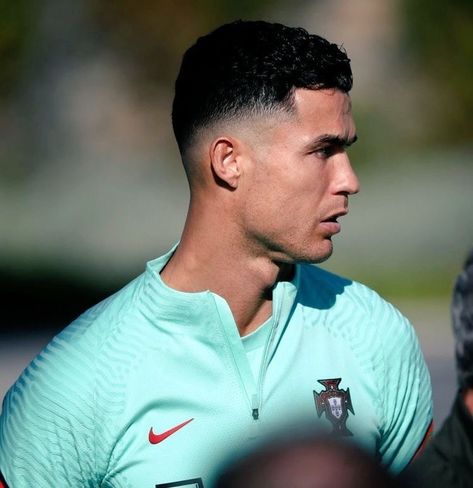 Cr7 Haircut, Ronaldo Hairstyle, Cristiano Ronaldo Haircut, Ronaldo Images, Ronaldo Hair, Cristiano Ronaldo Hairstyle, Ronaldo Haircut, Ronaldo Portugal, Cristiano Ronaldo Portugal