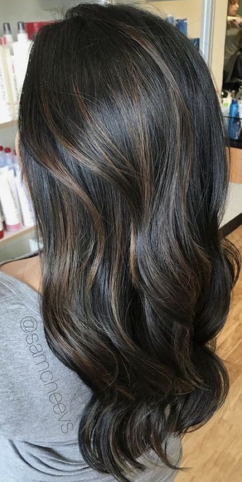 Dark brunette with subtle lowlight bayalage Brown Hair And Highlights, Black Hair With Lowlights, Hair With Lowlights, Dark Brunette Hair, Black Hair Balayage, Brown Hair Inspo, Brunette Hair With Highlights, Dark Brunette, Dark Hair With Highlights