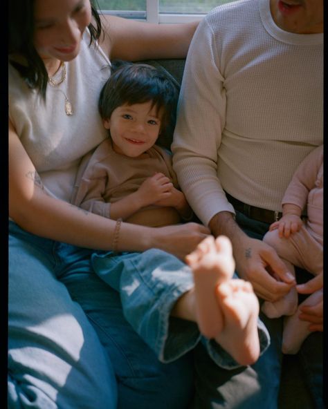 little toes on medium format film | Instagram Asian Family Aesthetic, Film Instagram, Nyc Family, Asian Family, Family Aesthetic, Medium Format Film, 35mm Photography, November 11, Family Session