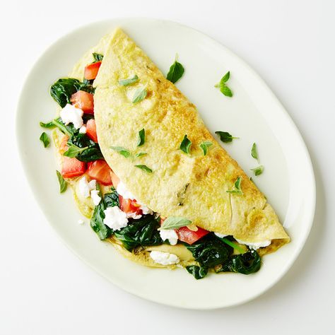 Goat Cheese Omelette, Cheese Spinach, Healthy Low Calorie Meals, Weight Watchers Breakfast, No Calorie Foods, Cheese Sandwich, Starters Recipes, Small Meals, Ww Recipes