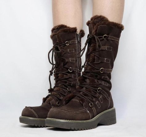 2000s Fashion Boots, Brown Cute Boots, Cute Brown Boots, Brown Goth Aesthetic, Grunge Shoes Aesthetic, Platform Boots Brown, Fairy Boots, Russian Boots, Strange Shoes