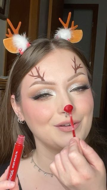 Breyonna on Instagram: "EASY REINDEER MAKEUP 🦌🎄 What are your plans for the holidays?! @colourpopcosmetics creme gel liner pencil Sunnyvale @colourpopcosmetics ultra matte liquid lipstick Risk Taker @colourpopcosmetics Rudolph deer ears Christmas makeup, easy Christmas makeup, reindeer makeup, Christmas eyeshadow, creative Christmas makeup, Rudolph makeup, deer makeup, holiday makeup, Christmas eye makeup #colourpop #colourpopme #makeupartist #makeup #makeuptutorial #makeupinspiration #makeupideas #eyeshadow #eyemakeup #eyemakeuptutorial #eyeshadowtutorial #easymakeup #christmas #christmasmakeup #makeupreels #beautyreels #inssta_makeup #undiscoveredmuas #undiscovered_muas #wakeupandmakeup #makeuptransformation #makeuptrends #rudolph #makeupvideos #makeupvideo #makeupobsessed" Rudolph Makeup Simple, Reindeer Eye Makeup, Easy Reindeer Makeup, Christmas Make Up Idea, Reindeer Makeup Simple, Christmas Makeup Easy, Reindeer Eyes, Rudolph Makeup, Creative Christmas Makeup