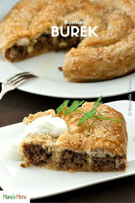 Bosnian Burek - a baked phyllo pastry filled with meat, traditionally made in the former Ottoman Empire. Bosnian Cheese Pie, Burek Recipe Bosnian, Bosnian Burek, Turkish Food Traditional, Burek Recipe, Phyllo Pastry, Bosnian Recipes, Macedonian Food, Eastern European Recipes