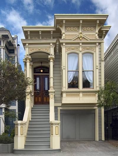 Sweet California, Victorian Exterior, Victorian Townhouse, San Francisco Houses, Victorian Buildings, House Arch Design, Victorian Mansions, Dream House Rooms, Cute House