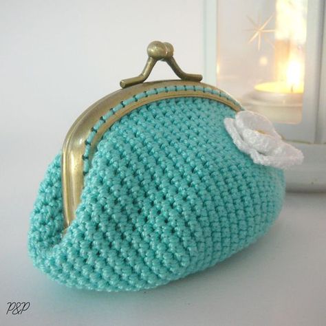 Pitusas & Petetes: Monedero de ganchillo {PATRON BÁSICO} Crochet Frame, Coin Purse Crochet Pattern, Crochet Accessory, Coin Purse Pattern, Crochet Wallet, Coin Purse Tutorial, Crochet Coin Purse, Purse Crochet, Tote Bag Tutorial