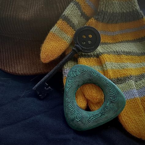 Gloves, Button Key and Seeing Stone Coraline Jones Aesthetic, Coraline Looking Stone, Key From Coraline, Coraline Gloves, Caroline Aesthetic, Coraline Seeing Stone, Aesthetic Coraline Pictures, Coraline Core, Coraline Key