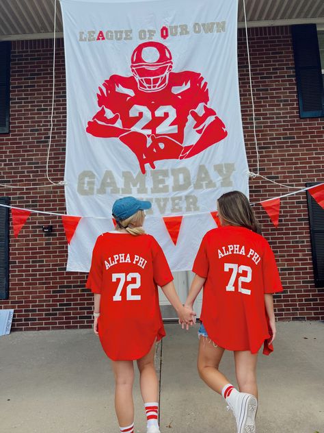 Jersey Sorority Theme, Basketball Sorority Theme, Tailgate Banner Sorority, Sports Sorority Theme, Sorority Baseball Jersey, Football Sorority Banner, Greek Week Banner, Homecoming Banners, Sorority Banner Ideas