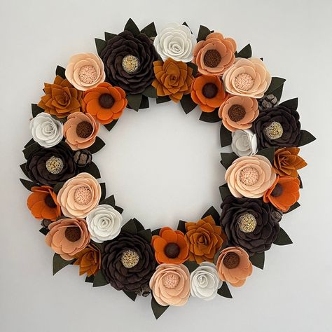 This Wreaths item by juliettesdesigntr has 588 favorites from Etsy shoppers. Ships from Türkiye. Listed on 11 Jul, 2024 Felt Fall Flowers, Cricut Halloween Wreath, Fall Wreath Cricut, Winter Felt Wreath, Felt Halloween Wreath, Fall Felt Flowers, Felt Thanksgiving Crafts, Christmas Felt Wreath, Halloween Decorations Indoor Living Room