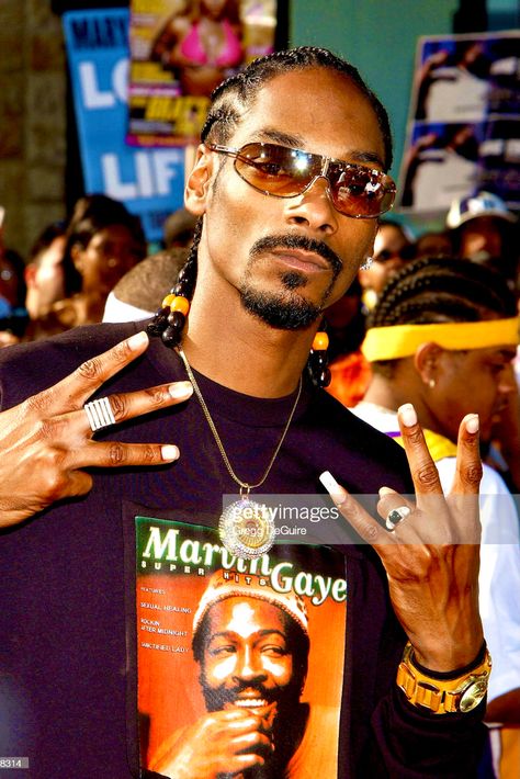 Snoop Dogg 90s, 2000s Rap Aesthetic, Tupac Wallpaper, 90s Rappers, Looks Hip Hop, Snoop Dog, Bet Awards, 2000s Aesthetic, Rap Aesthetic