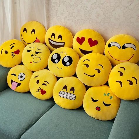 #Emoji_pillow (Imported) Price Cute Emoji Faces, Emoji Room, Emoji Cushions, Crochet Bedsheets, Trending Crochet Patterns, Emoji Pillow, Emoji Pillows, Textured Crochet, Pillow Crafts