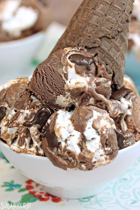 Now you can enjoy your favorite Ben & Jerry’s flavor at home! This homemade Phish Food ice cream tastes just like the store-bought version: rich chocolate ice cream is swirled with caramel sauce, marshmallow cream, and a bunch of chocolate fish! #chocolate #caramel #marshmallow #icecream #sugarhero Phish Food Ice Cream, Phish Food, Food Ice Cream, Ice Cream Maker Recipes, Marshmallow Cream, Homemade Ice Cream Recipes, Best Ice Cream, Ice Cream Recipe, Chocolate Ice