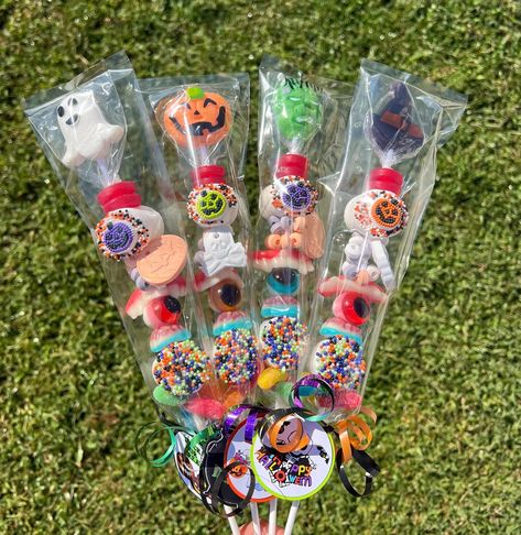 Spooky Halloween Candy Kabobs With FREE Tags - Etsy Something Good To Eat, Candy Kabobs, Spooky Candy, Candy Bracelet, Free Tag, Kids Safety, Colorful Ribbon, Moreno Valley, Lollipop Sticks