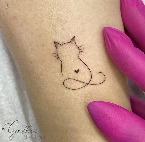 Tattoo Ideas Cat, Tattoos For Women Cat, Minimalist Cat Tattoo, Kitten Tattoo, Cats Tattoo, Cat Tattoo Simple, Cute Cat Tattoo, Muster Tattoos, Silhouette Tattoos