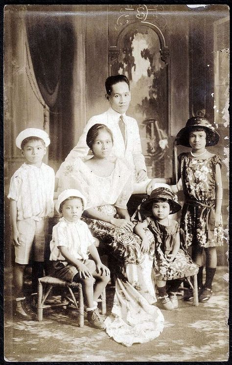 History Philippines, Vintage Filipiniana, Filipino History, Vintage Philippines, Beautiful Philippines, Philippine History, Philippines Fashion, Filipino Fashion, Philippines Culture