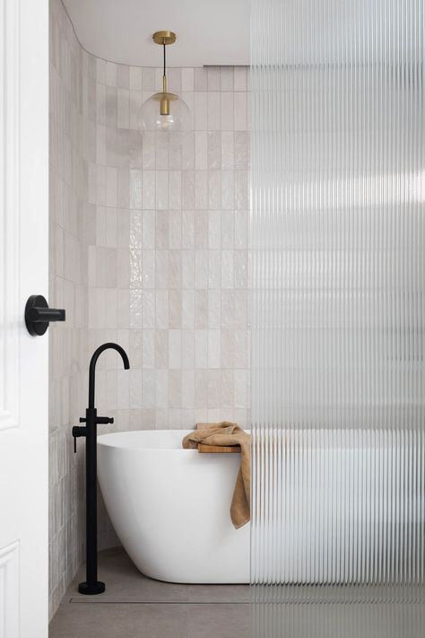 Maple House | Cera Stribley Curved Walls Bathroom, Curved Bathroom Wall, Curved Wall Bathroom, Fluted Glass Bathroom, Curved Shower Wall, Fluted Glass Shower Screen, Fluted Bath, Fluted Bathroom, Curved Bathroom