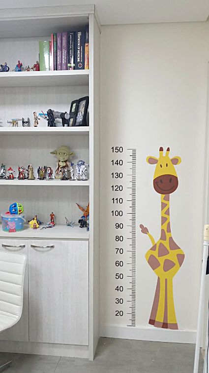 Pediatric Office Decor, Church Nursery Decor, Kids Room Murals, Kids Room Paint, School Wall Art, School Interior, Room Wall Painting, Baby Boy Room Decor, Height Chart