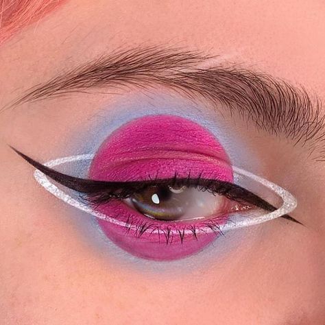 @neontalk 🌕🌗🌑 Space Makeup by @vesperucca … follow @concepttalk and @neontalk … #newretro #spacemakeup #retrofuturism #scifi #retroaesthetic #retromakeup #retrofuture #retrofuturistic #neontalk #vaporwave #vapourwave #80saesthetic #aesthetics #makeupaesthetic #makeup #scifiart #scifilook #makeupslaves Wedding Eyes, Revolution Eyeshadow, Makeup Recipes, Space Makeup, Twitter Design, Dramatic Eyes, Crazy Makeup, Make Up Looks, Bride Accessories