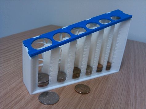 Auto Coin Sorter for RUR by dbondar. Coin Sorter, Piggy Bank Diy, Origami Boxes, Diy Room Decor Videos, Decor Videos, 3d Printing Diy, Coin Display, 3d Printed Objects, 3d Printing Projects