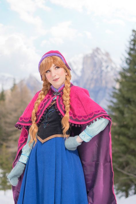 Anna cosplay from Frozen by Kiyomi of Andalasia Anna Cosplay Frozen, Anna Frozen Cosplay, Princess Photoshoot, Anna Cosplay, Frozen Cosplay, Mountain Outfit, Anna Elsa, Anna Frozen, Travel Dress