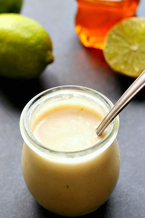 Honey Lime Dressing - one of my favorite dressings ever! You can make it for sweet and savory salads! So easy to whip up in your blender! Creamy Lime Dressing, Cheddars Honey Lime Dressing Recipe, Honey Lime Dressing Recipe, Salad Supreme, Lime Salad Dressing, Bistro Box, Honey Lime Vinaigrette, Dressing Salad, Honey Lime Dressing