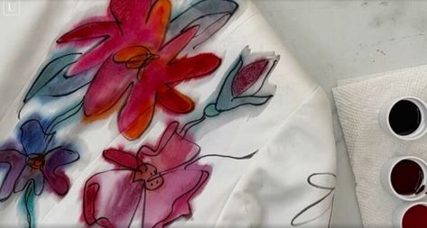 Fabric Dye Painting, How To Dye Clothes, Paint On Fabric, Clothes Dye, Painting On Fabric, Paint Couture, Fabric Painting On Clothes, Rit Dye, Watercolor Fabric