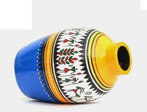 Worli Painting On Pot, Big Pot Painting Ideas, Rikshaw Paint, Botal Painting, Matka Painting, Earthen Pots, Jaipur Art, Bottles Decoration Diy, Acrylic Paint Bottles