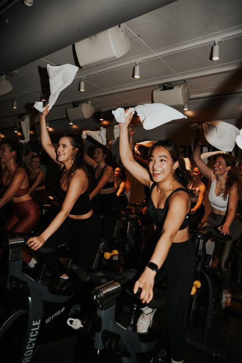 Spin Class Workout Aesthetic, Cycling Classes Aesthetic, Cycle Workout Aesthetic, Vision Board Cycling, Spin Studio Photoshoot, Spin Cycle Aesthetic, Group Fitness Aesthetic, Spin Studio Aesthetic, Cycle Class Aesthetic