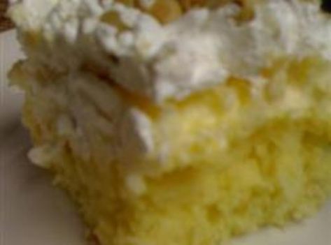 Millionaire's Cake #justapinchrecipes Millionaire Cake, Hawaiian Wedding Cake, Frosted Cake, Drinks Recipe, Desserts Cake, Bake Cake, Zucchini Cake, Vegetarian Cake, Recipes Cake