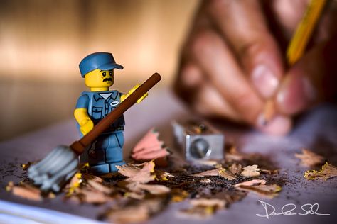 DIFFERENT STORIES AND PEOPLE photo collection by brick_point_of_view Lego Humor, Lego Men, Foto Macro, Photography Essentials, Forearm Sleeve, Wee Folk, Lego Photo, Lego Minifigs, Lego Toy