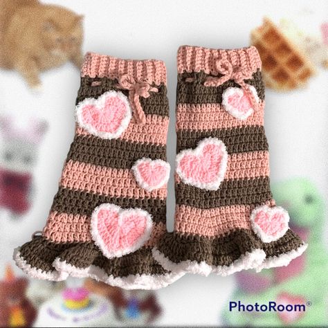 Kawaii Crochet Leg Warmers, Flared Leg Warmers Crochet Pattern, Legwarmers Crochet Pattern Free, Leg Warmer Patterns Free, Leg Warmers Tutorial, Crochet Leg Warmers Free Pattern, Crochet Legwarmers, Diy Leg Warmers, Leg Warmers Crochet Pattern