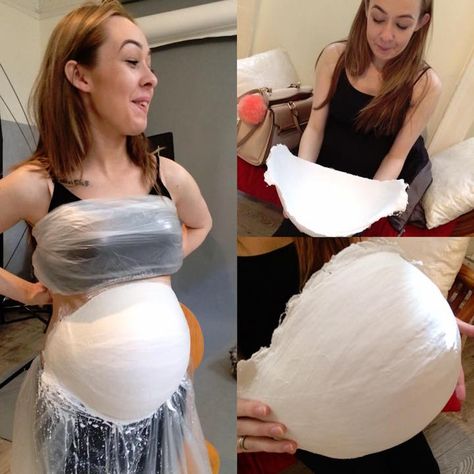 Heartwarming Photos of Newborns Snuggled in Molds of Their Mother's Pregnant Bellies - My Modern Met Cute Belly Cast Ideas, Paper Mache Pregnant Belly, Pregnancy Belly Cast, Pregnant Belly Cast, Pregnant Belly Plaster Cast, Body Casting, Belly Cast Decorating, Pregnant Bellies, 36 Weeks Pregnant