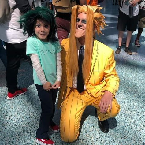 Deku And All Might, All Might Cosplay, Deku Cosplay, Mha Cosplay, All Might, My Hero Academia Memes, Boku No Hero Academia Funny, Anime Jokes, Amazing Cosplay