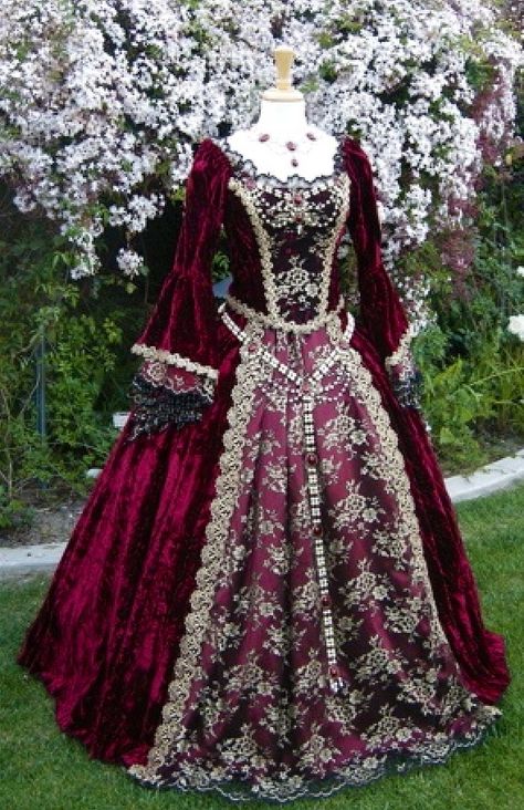 Gaun Abad Pertengahan, Fest Outfits, Old Fashion Dresses, Old Dresses, Fantasy Gowns, Medieval Dress, Medieval Clothing, Vintage Gowns, Medieval Fashion