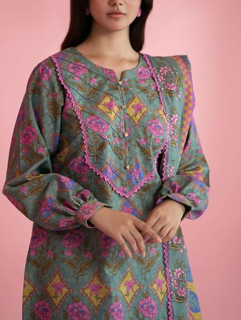 Lawn Dresses Design 2024, Loan Suits Designs, Casual Kameez Designs Pakistani, Loan Dress Design, Kameez Designs With Laces, Pakistani Neck Designs Neckline, Neck Designs For Suits Salwar Kameez, Lawn Dress Design Ideas 2024, Trendy Neck Designs For Kurtis