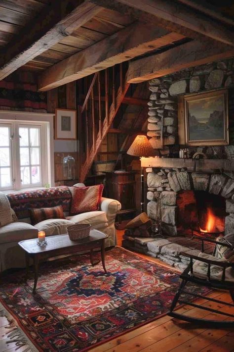 Cabin Interiors Living Room, Log Cabin Living Room, Small Cabin Interiors, English Cottage Interiors, Cabin Vibes, Cabin Fireplace, Log Cabin Living, English Houses, Log Cabin Interior