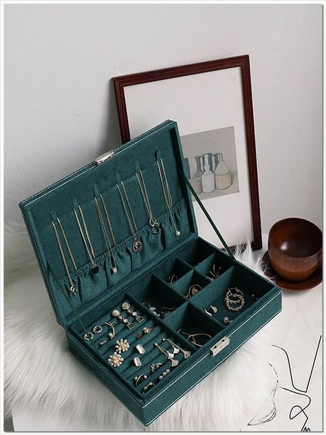 Protect your precious jewelry collection with a durable and practical jewelry organizer from Amazon. Diy Jewelry Case, Jewelry Closet, Jewellery Organiser, Jewelry Box Design, Necklace Hanger, Jewerly Boxes, Amazon Jewelry, Jewelry Box Diy, Jewelry Organizer Diy