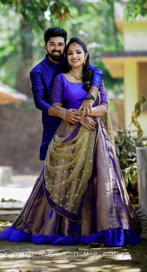 Couple Dress Ideas, Matching Couple Dress, Wedding Couple Dresses, Couple Dress Matching Indian, Couple Dresses, शादी की तस्वीरें, Engagement Dress For Bride, Indian Bride Photography Poses, Best Couples