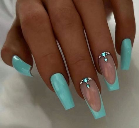 Light Blue Nail Designs, Teal Nail Designs, Crackle Nails, Teal Nails, Light Blue Nails, Rose Makeup, Baby Blue Nails, Red Marble, Glow Nails