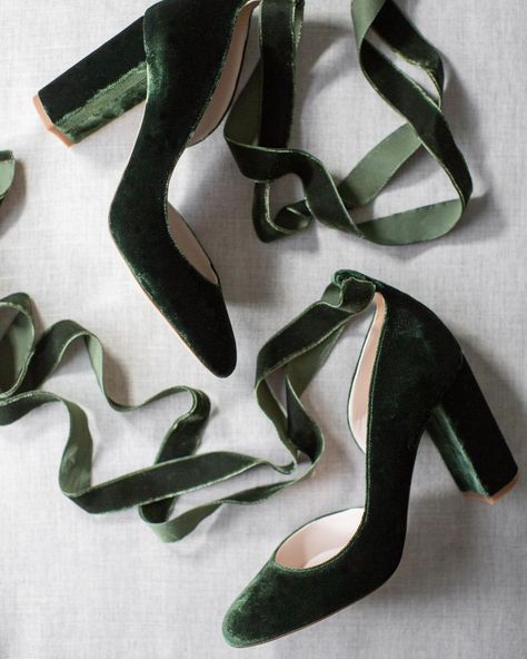 Harriet Wilde Shoes on Instagram: “✨ Forest green Hetty heels ✨ Order with our Christmas promo and save 20% off your order, at the checkout enter: XMAS2020 Book a virtual…” Antlers Reference, Woman With Antlers, Block Heel Bridal Shoes, Green Velvet Shoes, Green Shoes Women, Woodland Shoes, Block Heel Wedding Shoes, Woodland Autumn, Blue Bridal Shoes