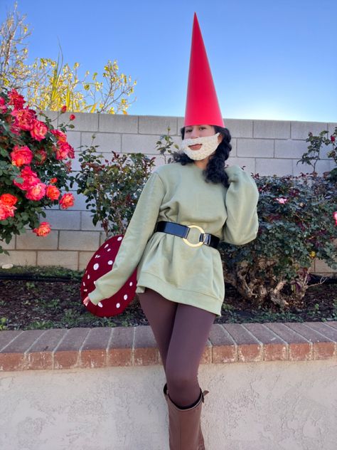 Couples Gnome Costume, Gnomes Halloween Costume, Gnome Woman Costume, Womens Gnome Costume, Gnomes Costume Ideas, Halloween Gnome Costume, Gnome Outfit Women, Gnome Costumes For Adults Women, Cute Gnome Costume