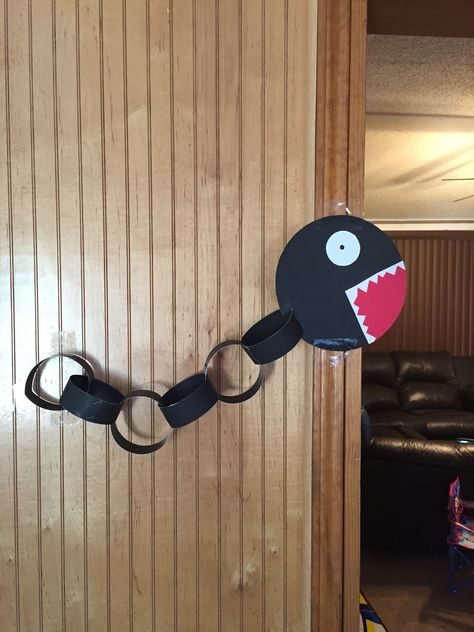 Diy super Mario chain chomp Mario Birthday Party Cricut, Pokemon And Mario Birthday Party, Diy Mario Decorations Dollar Tree, Super Mario Arts And Crafts, Easy Super Mario Crafts, Easy Mario Crafts, Mario Party Games Diy, Mario Kart Crafts, Super Mario Halloween Decorations