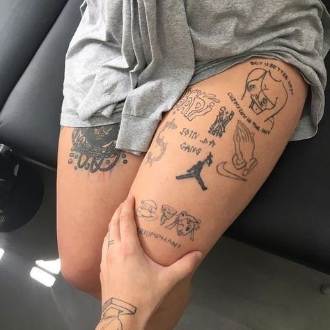 #tattoo #ink #tattoos #tattooart #traditional #inked #blackandgreytattoo #tattoodesign #tattoostyle #tattooing #tattoolove #FashionWrites Herren Hand Tattoos, Tattoo Watercolor, Dragon Tattoo For Women, Inspiration Tattoos, Tattoos Geometric, Tattoo Traditional, Realistic Tattoo, Arrow Tattoo, Dainty Tattoos