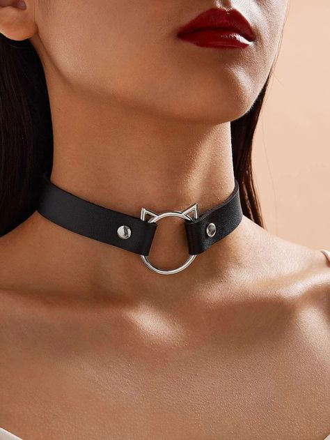 1pc Cat Decor PU Choker | SHEIN USA Cat Choker, Cat Collar Necklace, Black Choker Necklace, Choker Style, Black Choker, Leather Chokers, Cat Decor, Choker Collar, Jewelry Choker